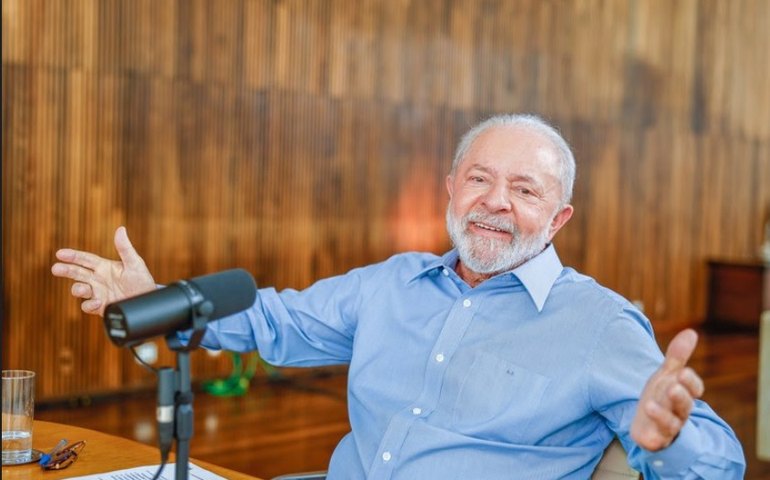 Pesquisa Datafolha mostra Lula aprovado por 37% e reprovado por 27%, em avaliação estável