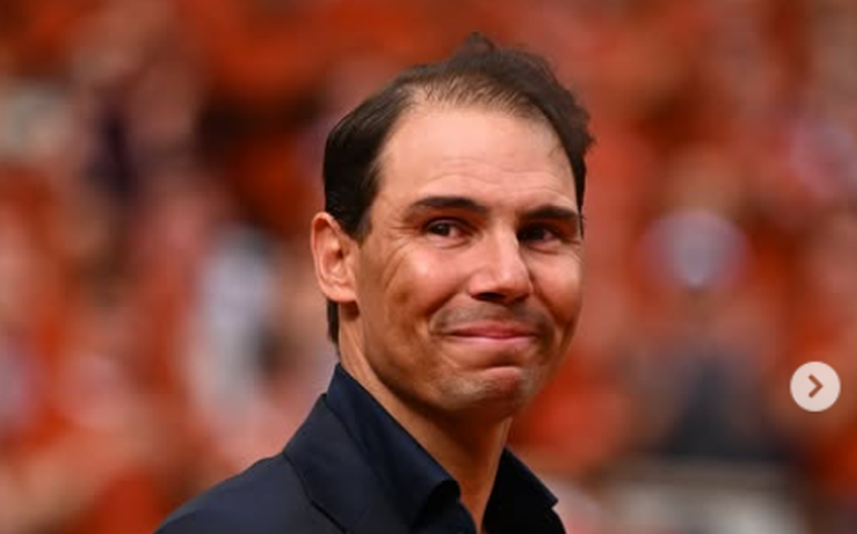 Nadal é homenageado em Roland Garros e tem sua 'pegada' eternizada na Quadra Central