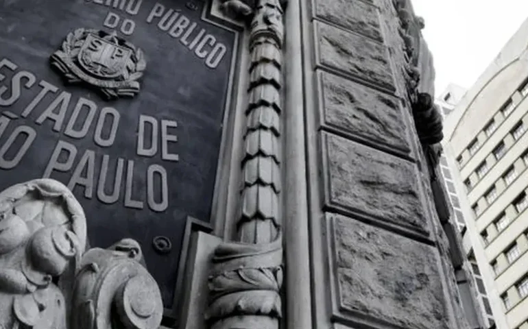 Policiais são denunciados por propinas para engavetar investigações sobre rifas ilegais