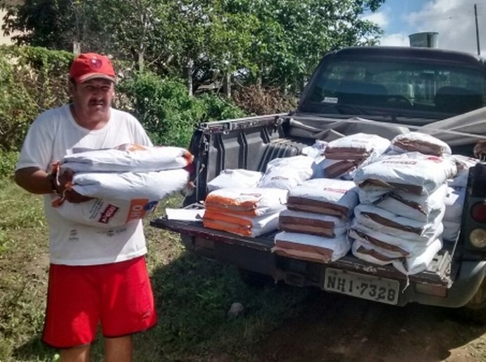 Xucurus Kariri de Palmeira são beneficiados com entrega de sementes