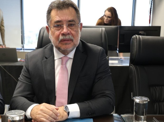 PGJ de Alagoas é eleito presidente do Grupo Nacional de Defesa da Educação do CNPG