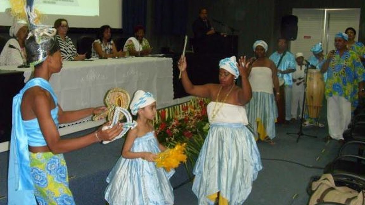 Seminário discute realidade e desafios das mulheres negras