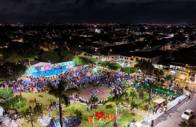 JHC entrega praça no Graciliano Ramos e garante mais espaços de lazer na parte alta de Maceió