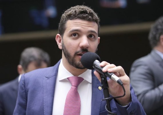 Comissão aprova isenção de pedágio em rodovias federais para motos