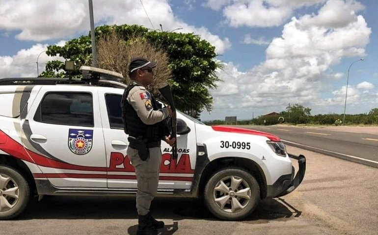 Homem é preso por adulteração de veículo durante patrulhamento