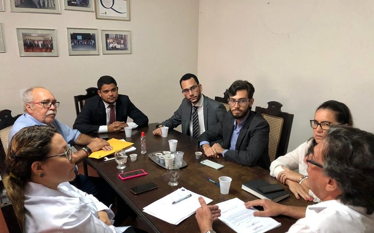 Após denúncias: Comissões de Cidadania e Direito Médico da OAB visitam Hospital Santa Rita