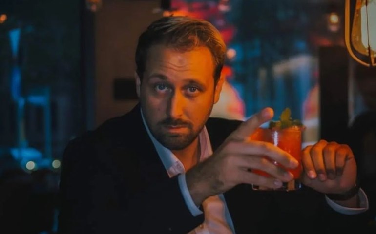 Por que Ryan Gosling não aceita mais interpretar personagens sombrios no cinema?
