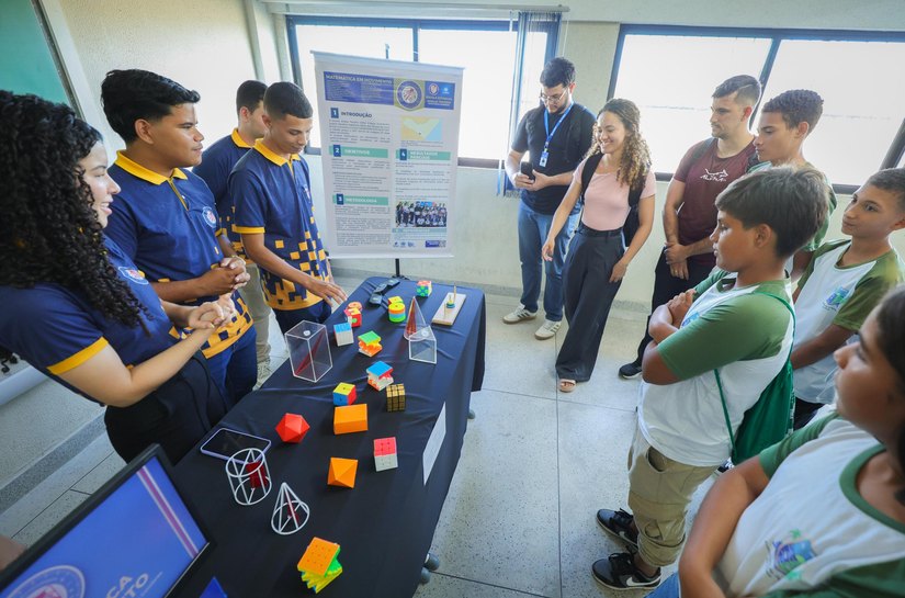 Unidade de ensino da rede estadual é destaque em edição especial da revista Exame