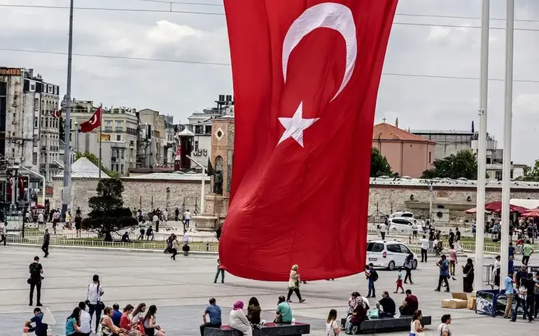 Turquia concorda em votar adesão da Suécia na Otan