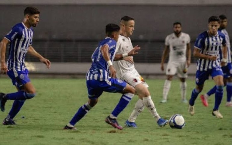 CSA é pressionado, mas vence o Botafogo-PB com dois gols de pênalti no Rei Pelé