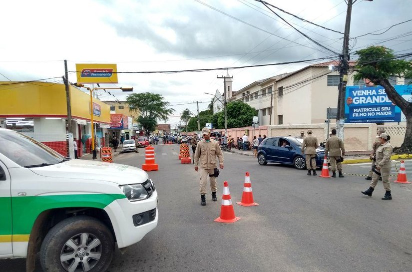 Palmeira: operação Lei Seca resulta em mais de 80 abordagens e duas prisões