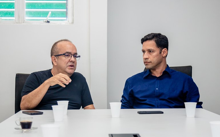 Secretário de Saúde apresenta avanços da pasta para vice-prefeito de Maceió