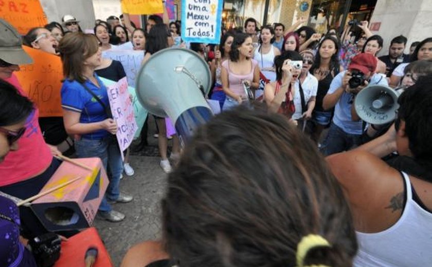 Maceió: Prefeitura lança chamada pública para capacitação para o &#8216;Mulheres Mãos à Obra&#8217;
