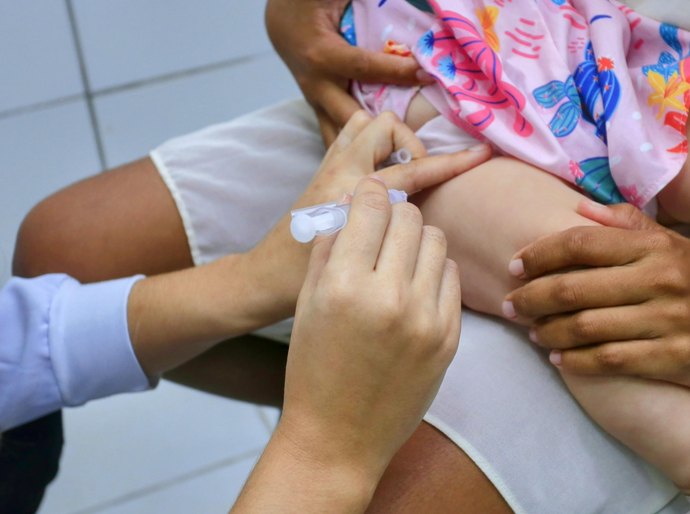 Secretaria da Primeira Infância avalia mais de 23 mil cadernetas de vacinação em Alagoas