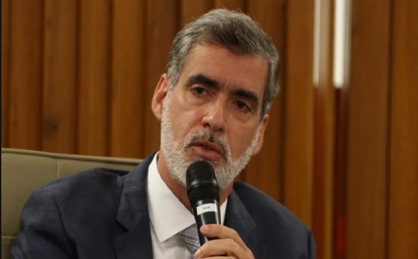 Ministro mantém prisão preventiva de agente da PRF acusado por morte de Genivaldo