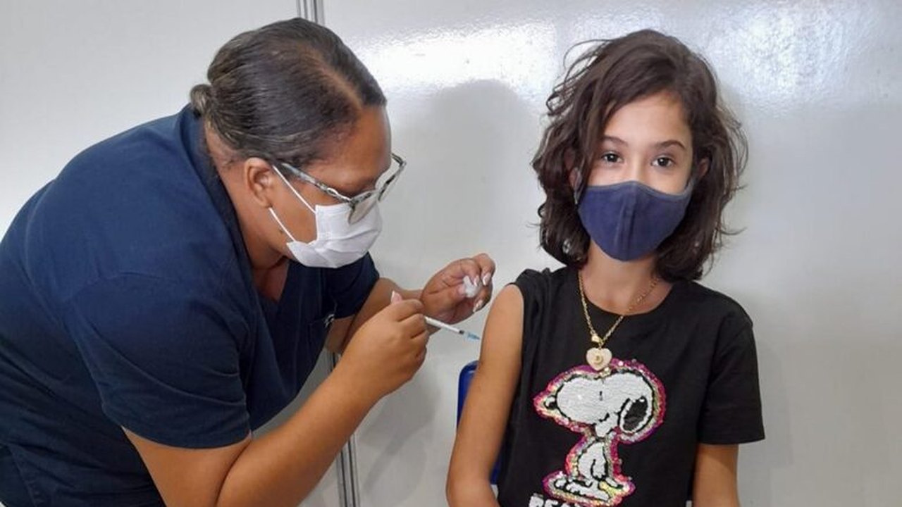 Prefeitura de Penedo inicia vacina contra Covid para crianças com 11 anos