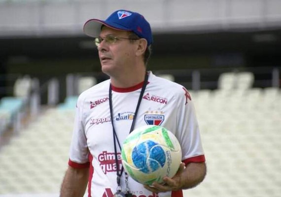 Presidente do Coruripe anuncia contratação de novo técnico