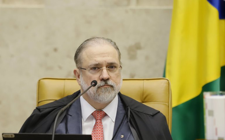 Em nota, Aras diz que citação do seu nome para vaga no STF causa ‘desconforto’