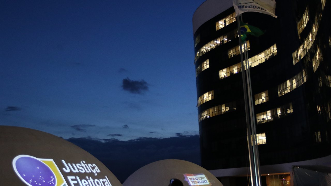 TSE nega hackeamento após Flávio aparecer filiado ao Missão