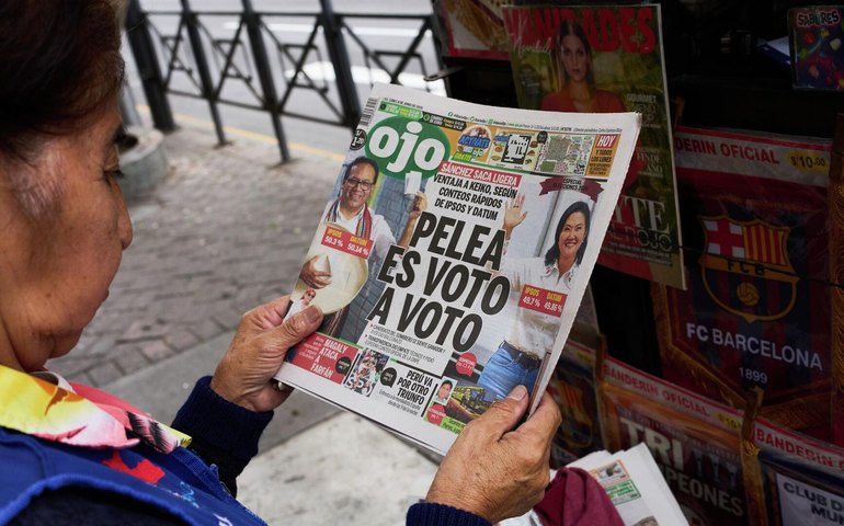 Segundo turno no Peru segue indefinido com 98,39% das urnas apuradas