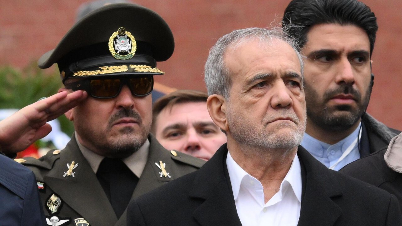 Irã diz estar pronto para atacar base naval dos EUA em caso de ataque dos norte-americanos