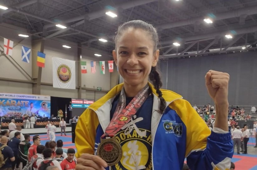 Com apoio do Governo, atleta alagoana conquista o título mundial de karatê no México