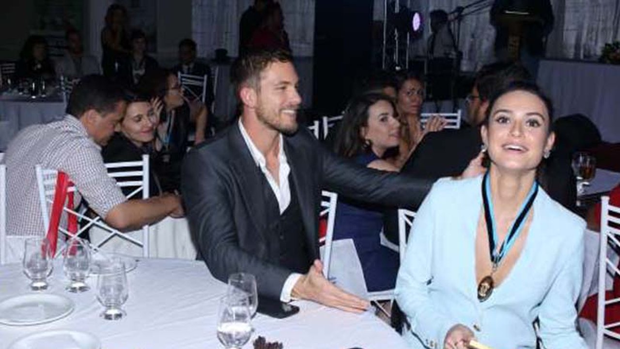 Thaila Ayala publica homenagem para amiga que morreu de câncer