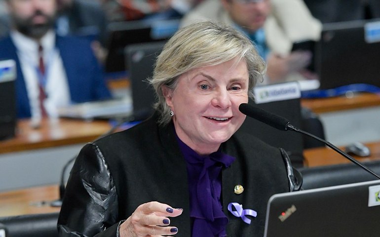 Margareth Buzetti despede-se do Senado