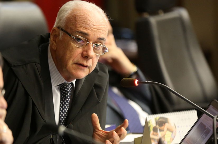 TJ mantém ação de improbidade contra ex-secretário de Limoeiro de Anadia