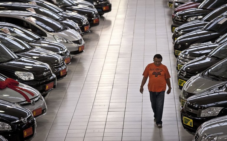 Agosto tem recorde de vendas diárias de veículos