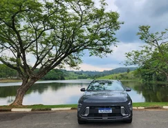 Hyundai KONA Híbrido está mais seguro, amplo e conectado na linha 2026 - Sérgio Dias (13).jpeg 