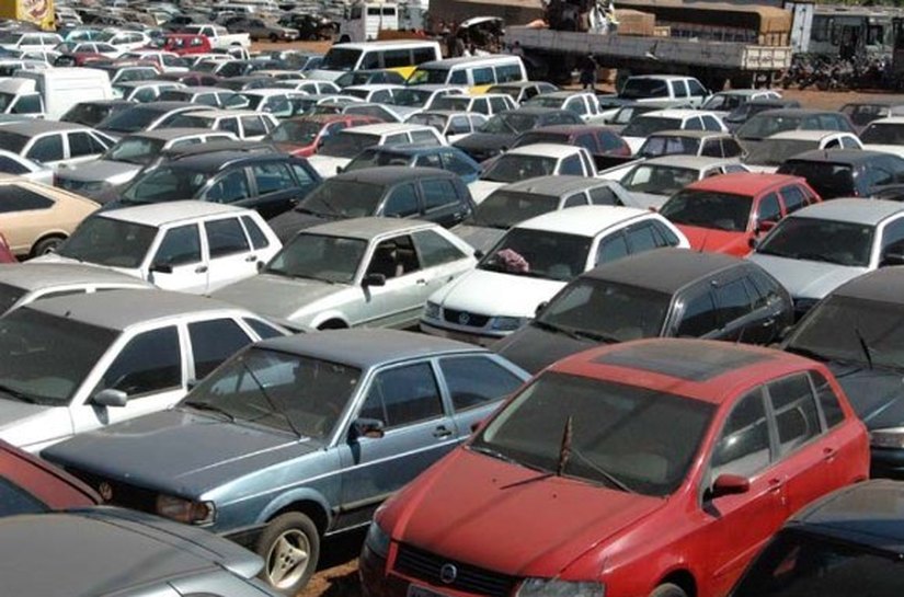 Detran/AL promove mutirão e libera veículos para desafogar pátio do órgão