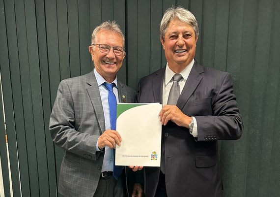 Prefeito Nestor Tissot retorna de Brasília com previsão de R$ 11 milhões para Gramado