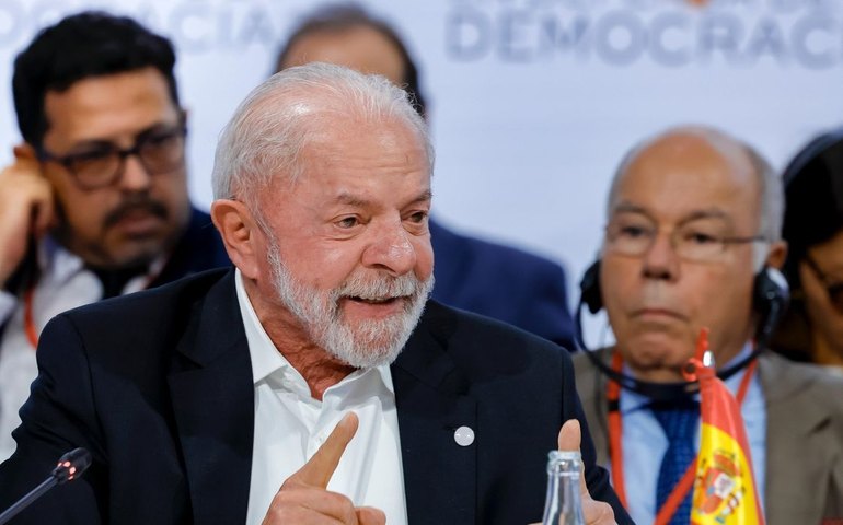 Lula defende fim da escala 6x1 e afirma que avanços devem beneficiar todos