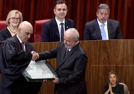 A volta de Lula e a ameaça judicial à democracia brasileira