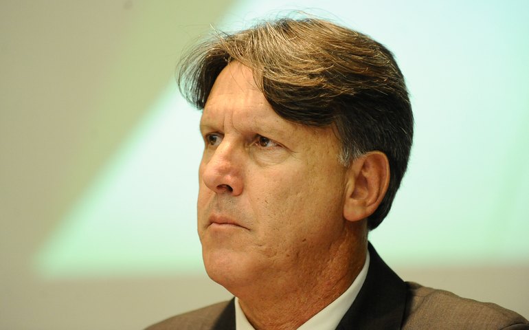 Plano de Negócios da Petrobras será anunciado em dezembro, diz diretor