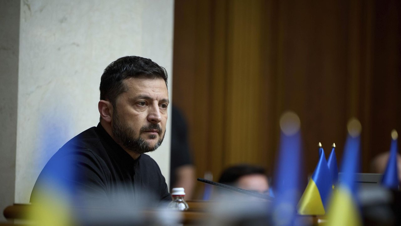 Mudanças no comando supremo das Forças Armadas da Ucrânia levam ao caos no front, diz analista