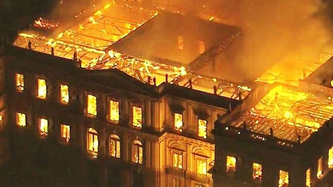 Incêndio no Museu Nacional não foi criminoso, aponta Polícia Federal