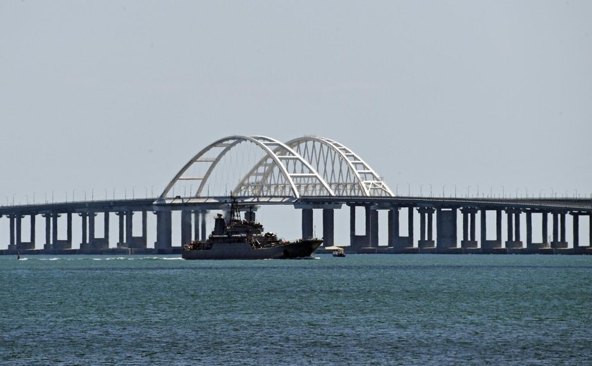 FSB frustra nova tentativa da inteligência ucraniana de detonar bomba na ponte da Crimeia