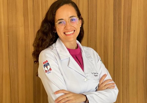 Egressa de programa de residência no Hospital Escola Portugal Ramalho vence Prêmio Torrent/TYSA