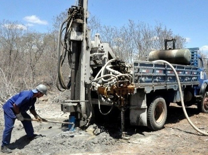 Casal investe em melhorias no abastecimento da região Norte do Estado