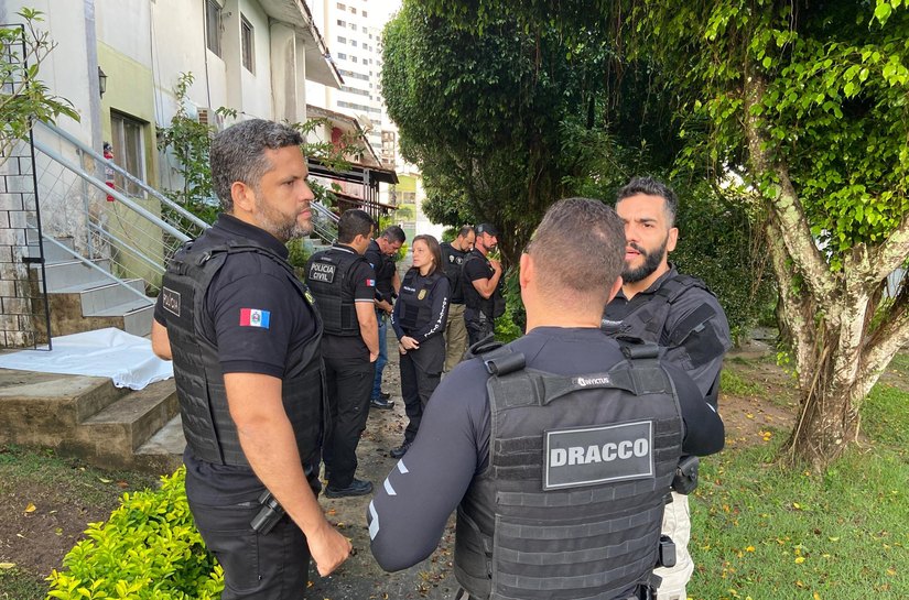 Operação da Polícia Civil prende envolvidos em homicídios na capital e Rio Largo