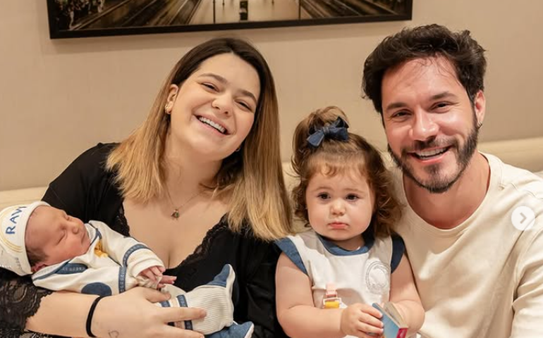 Eliezer diz que filho com Viih Tube, Ravi, será reintroduzido ao leite materno