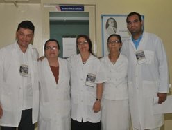 Equipe faz atendimento básico de saúde aos convencionais