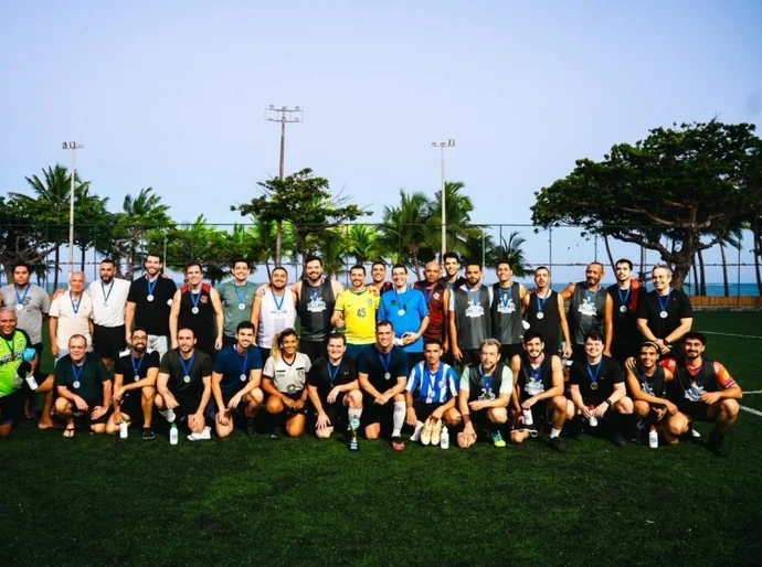 Seminfra e Iplam realizam jogo de futebol em homenagem ao Dia dos Pais na Areninha Pajuçara