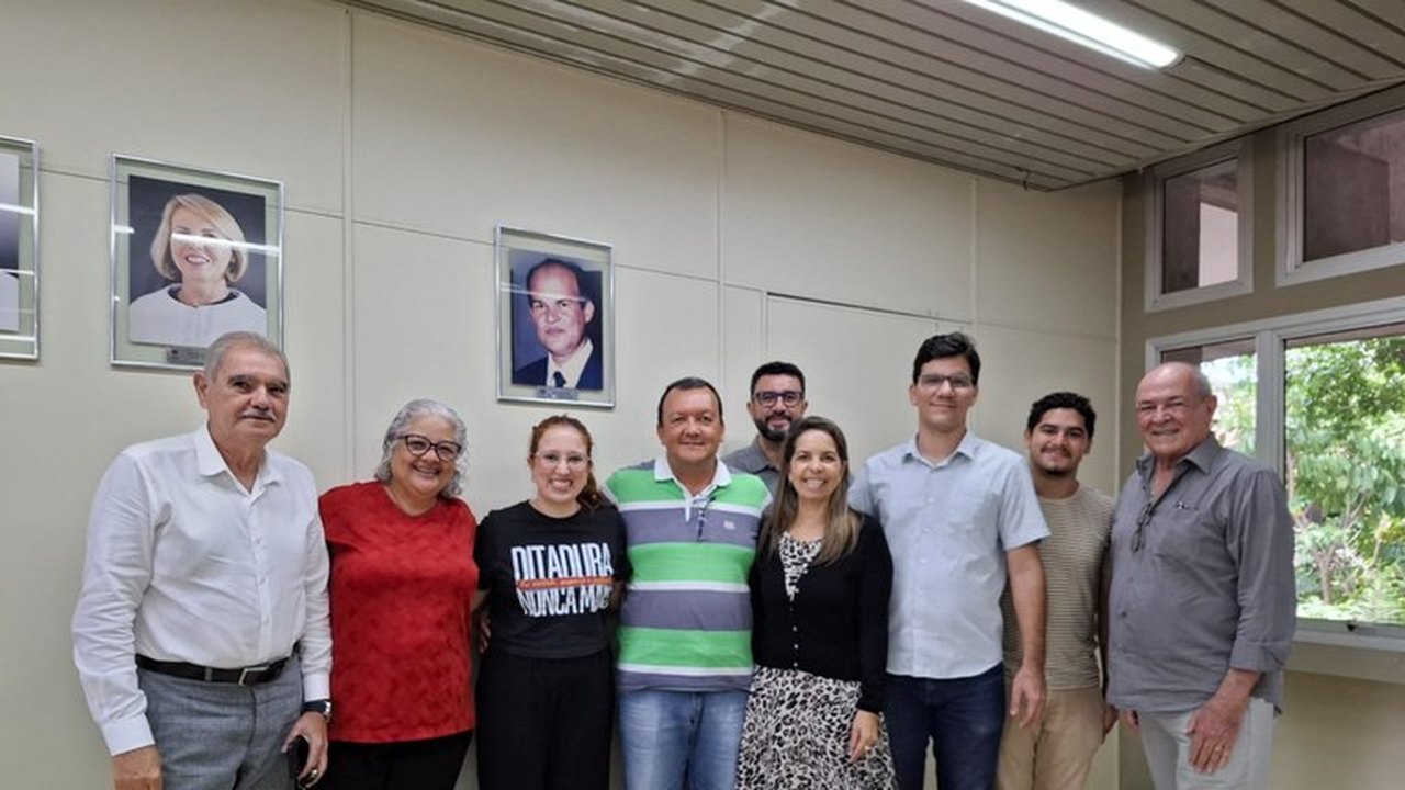 Comissão da Memória e Verdade recebe membros da Comissão Jayme Miranda