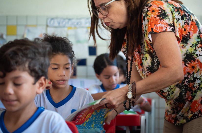 Concurso para professores em AL: comissão organizada é instituída