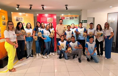 Cidadania e Justiça na Escola encerra ações de julho com visita de estudantes ao Memorial Pontes de Miranda
