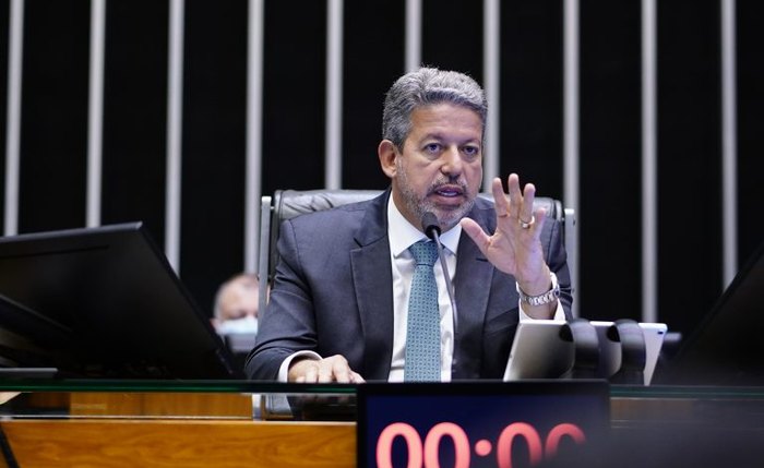 Lira: medida tem enfrentado resistências de deputados Lira: medida tem enfrentado resistências de deputados