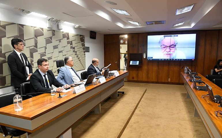 Debatedores levantam prioridades para regulamentação de bets na CAE